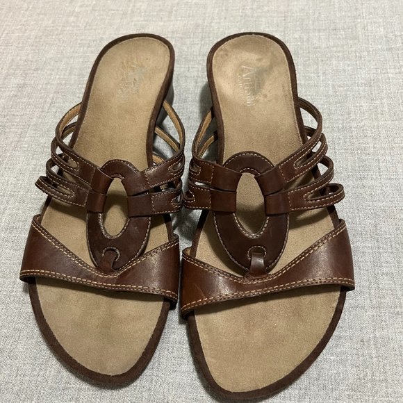 Clarks Artisan Sandals Women's size 8 - Picture 3 of 8